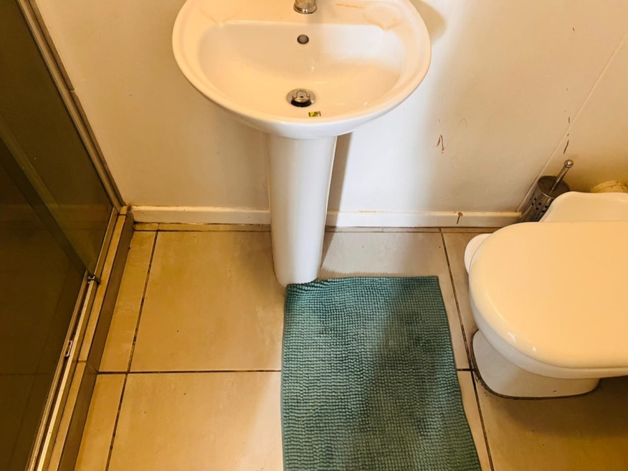 2 Bedroom Property for Sale in Parklands Western Cape